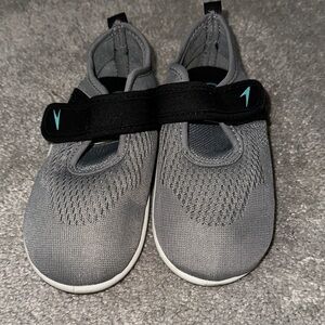 Speedo Kids Gray Water Shoes